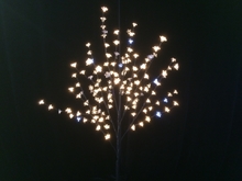 Дерево с прозрачными цветками (SAKURA, теплый белый+белые вспышки 24LED), H-1,5м, IP44 с трансформат